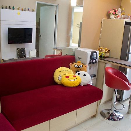 Green Bay Pluit Apartment - Indra Giacarta Esterno foto